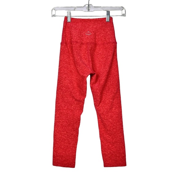 Beyond Yoga Spacedye High Waist Capri Legging Pink XS - Picture 2 of 5